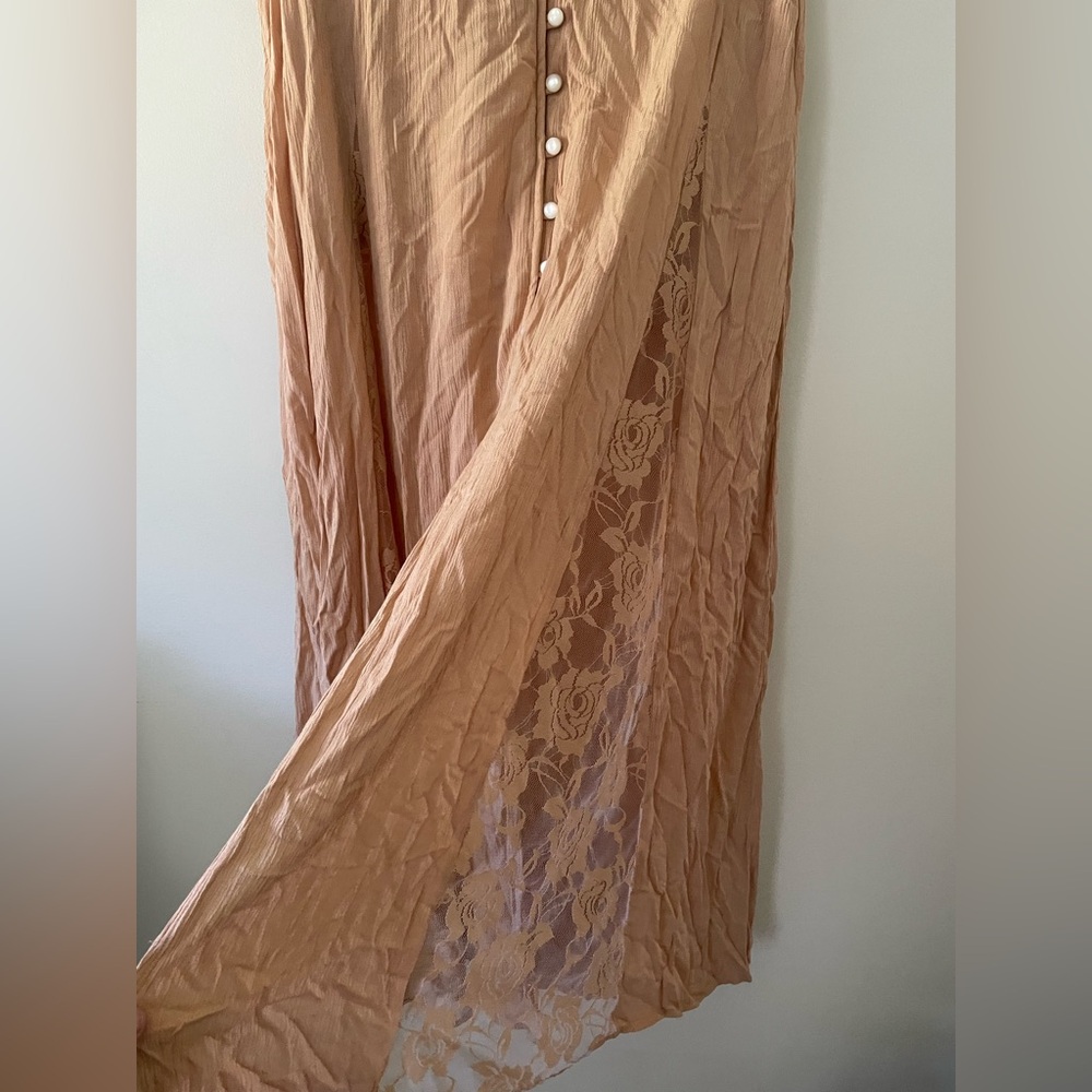 5 for $25 Venus Brand Peach Ruffle-Off-Shoulder Button-Front Maxi Dress - Picture 8 of 12